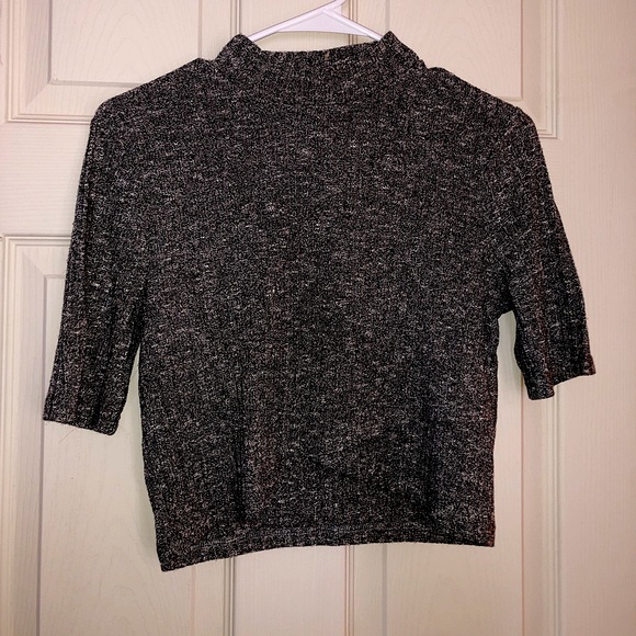 Gray Vanilla Sky Short sleeve Crop Top - Picture 1 of 3